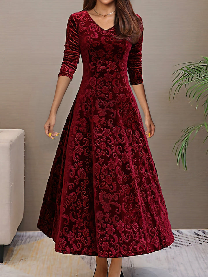 Denise | Velvet Holiday Dress with Timeless Elegance
