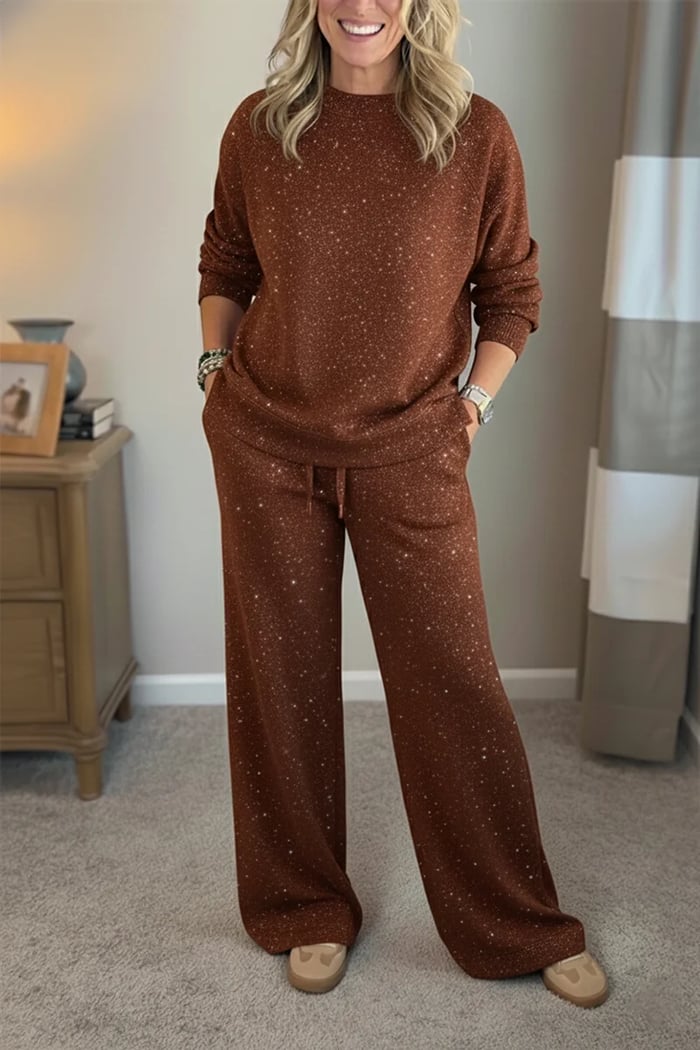 Round neckline, shiny, solid color, casual suit