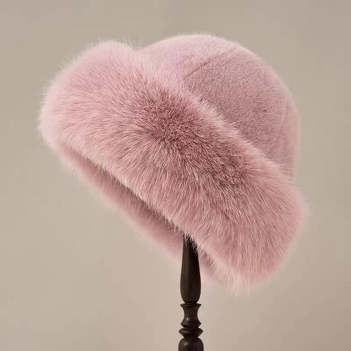 Selena™ Plush Faux Fur Hat Black– Cozy Warmth, Chic Style (Copy)
