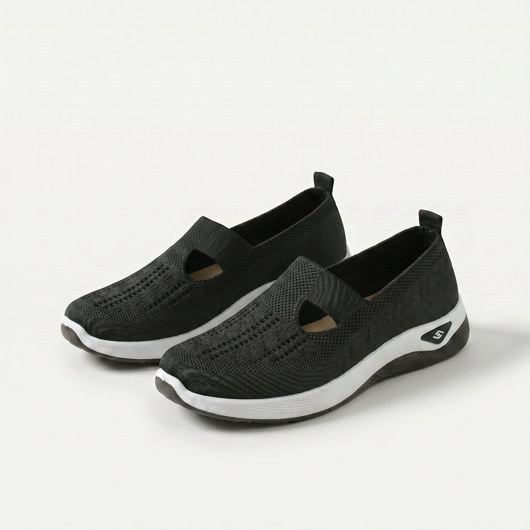 Cloudy cushioned slip-on shoes for women