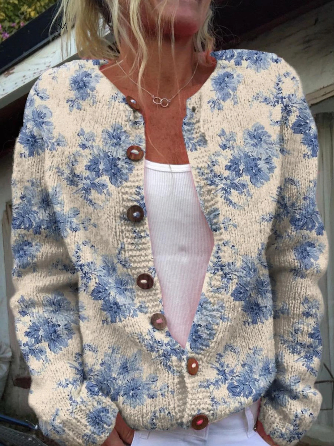 Daisy knit cardigan for women
