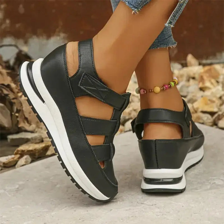 Loni perfectly cushioned sandals for women