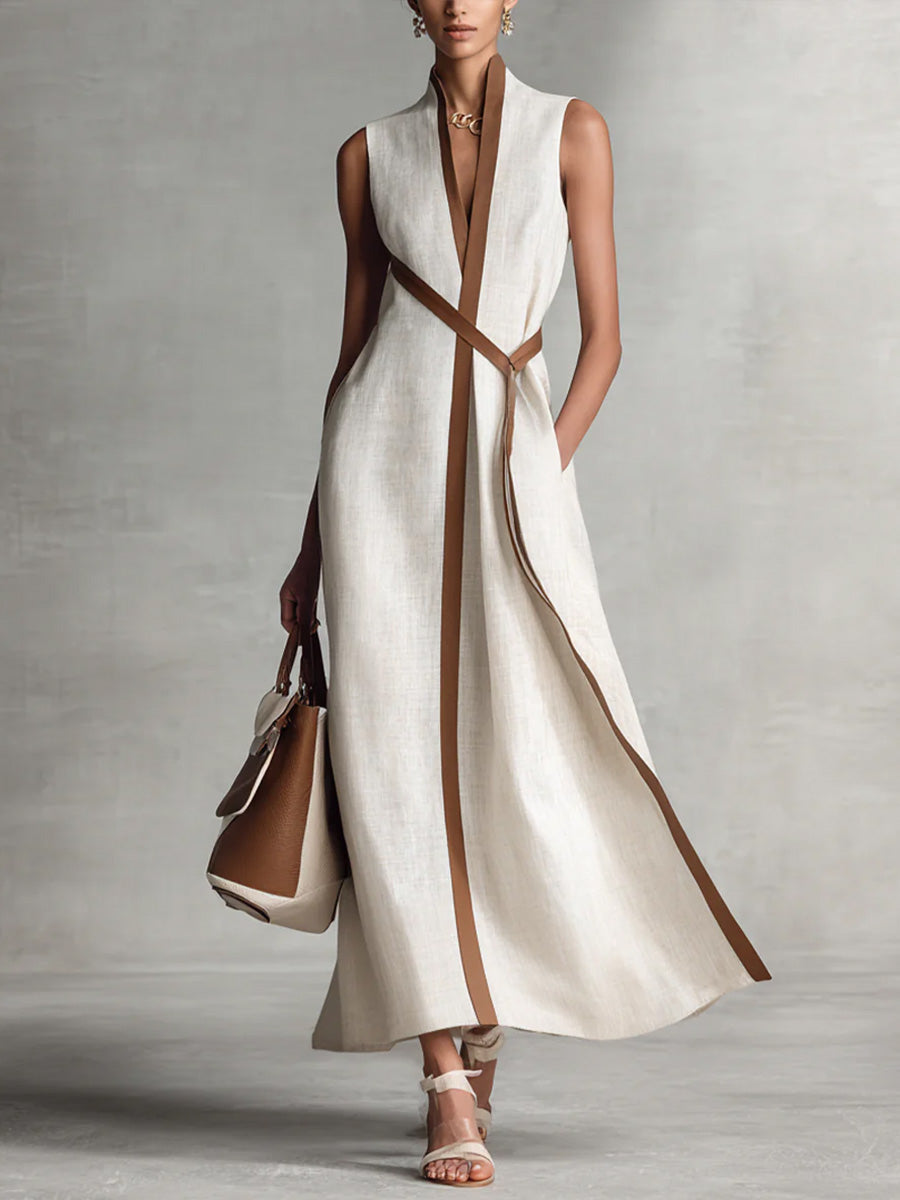 Robe midi sans manches col V, ceinture, bordure contrastante.