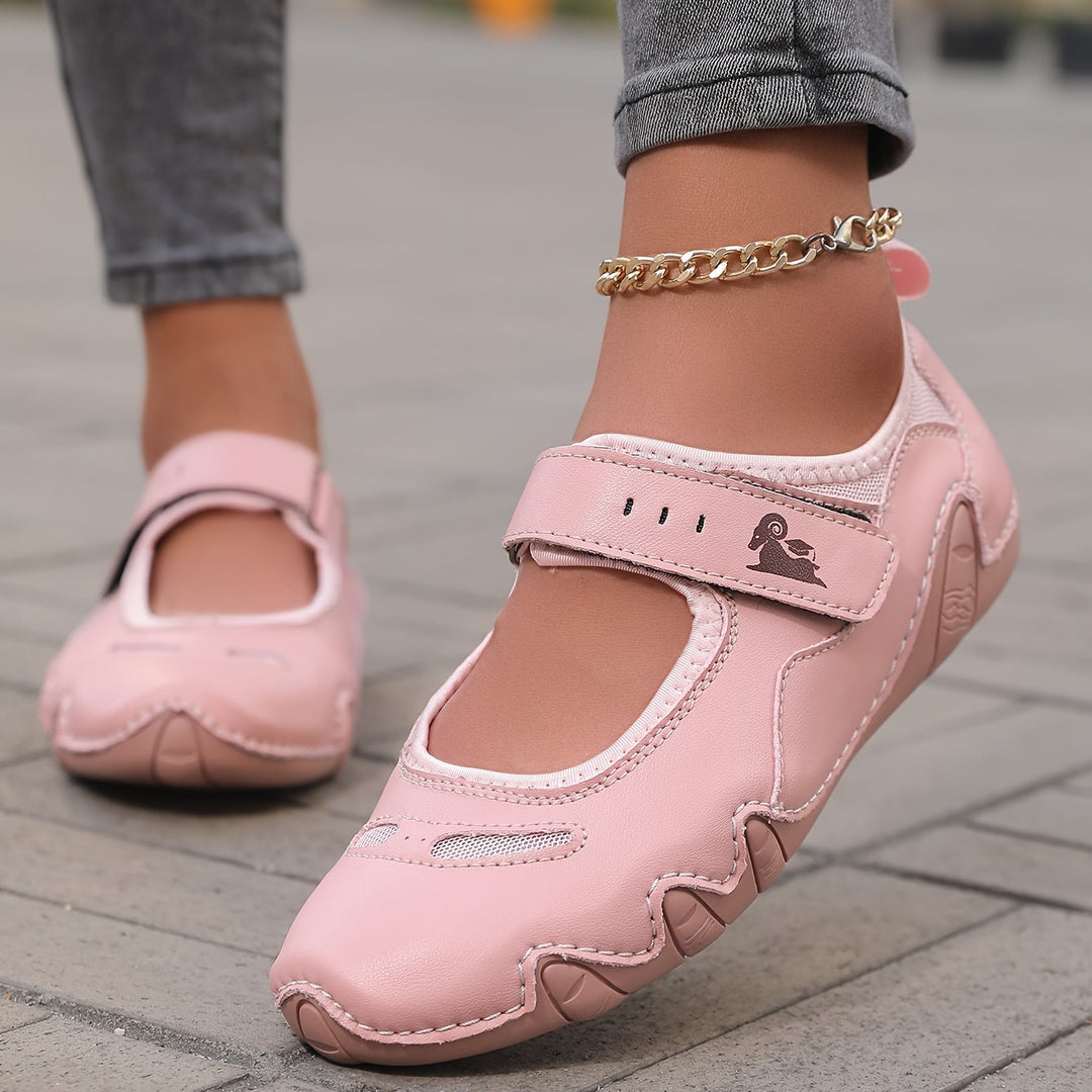 Novi lightweight comfort flats for women