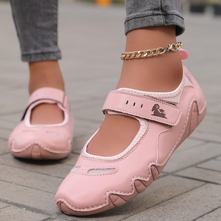 Novi lightweight comfort flats for women