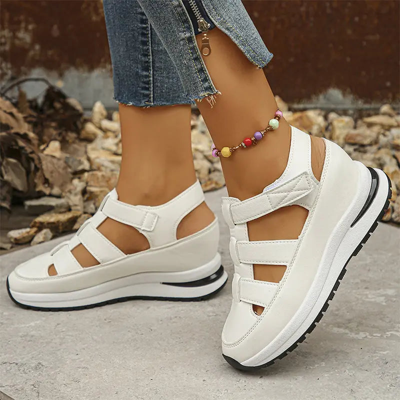 Loni perfectly cushioned sandals for women