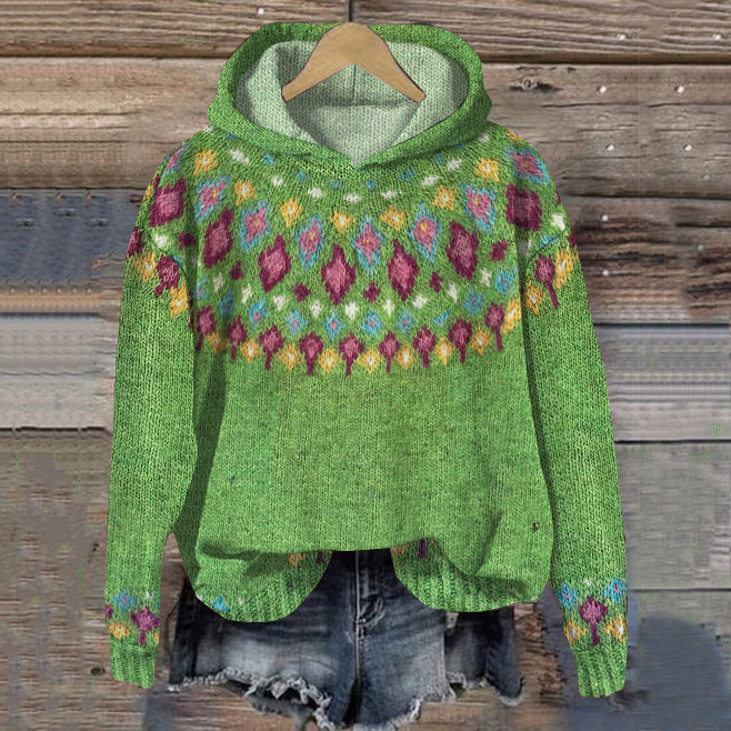 Mia - Warm Nordic Hoodie