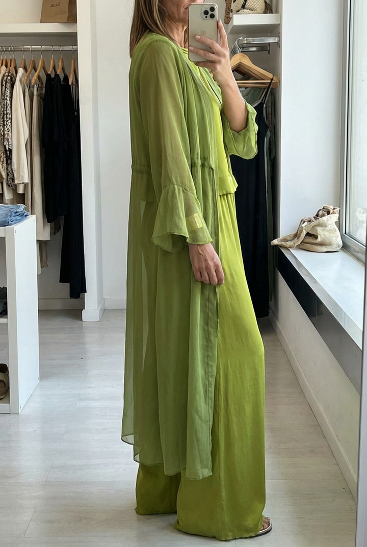 Lindsey - Three Piece Set