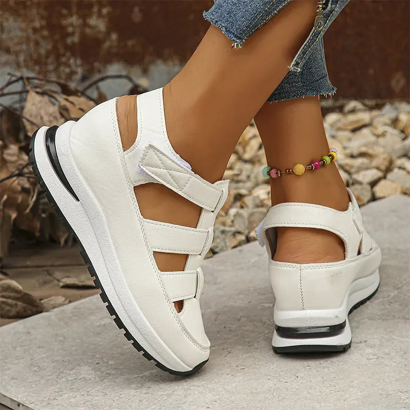 Loni perfectly cushioned sandals for women