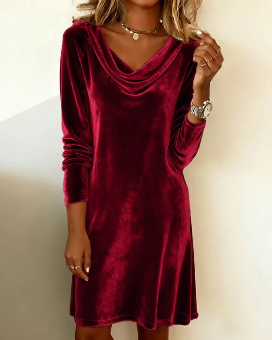 Frosina Velvet Dress - Flowing, Relaxed-Fit Silhouette