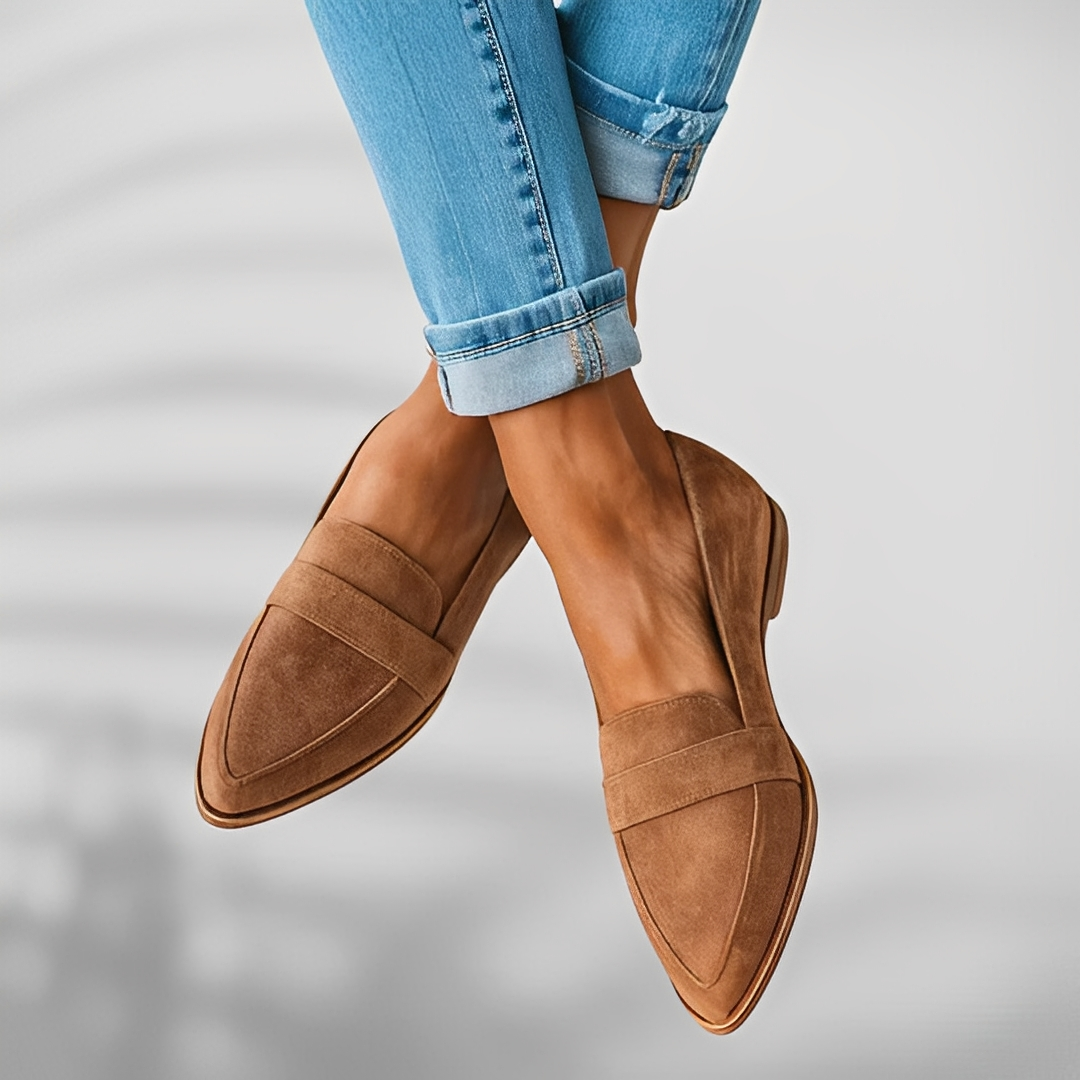 Narcissa | Pointed-Toe Leather Shoes