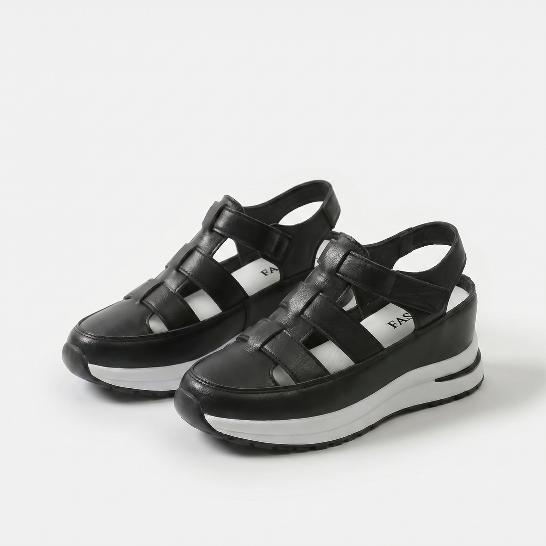 Loni perfectly cushioned sandals for women