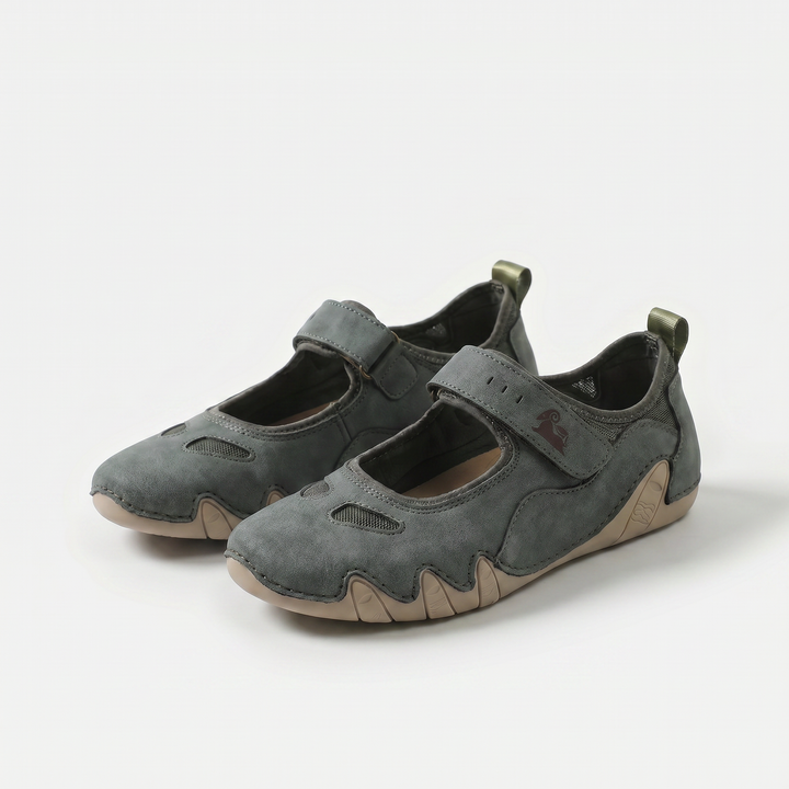 Novi lightweight comfort flats for women