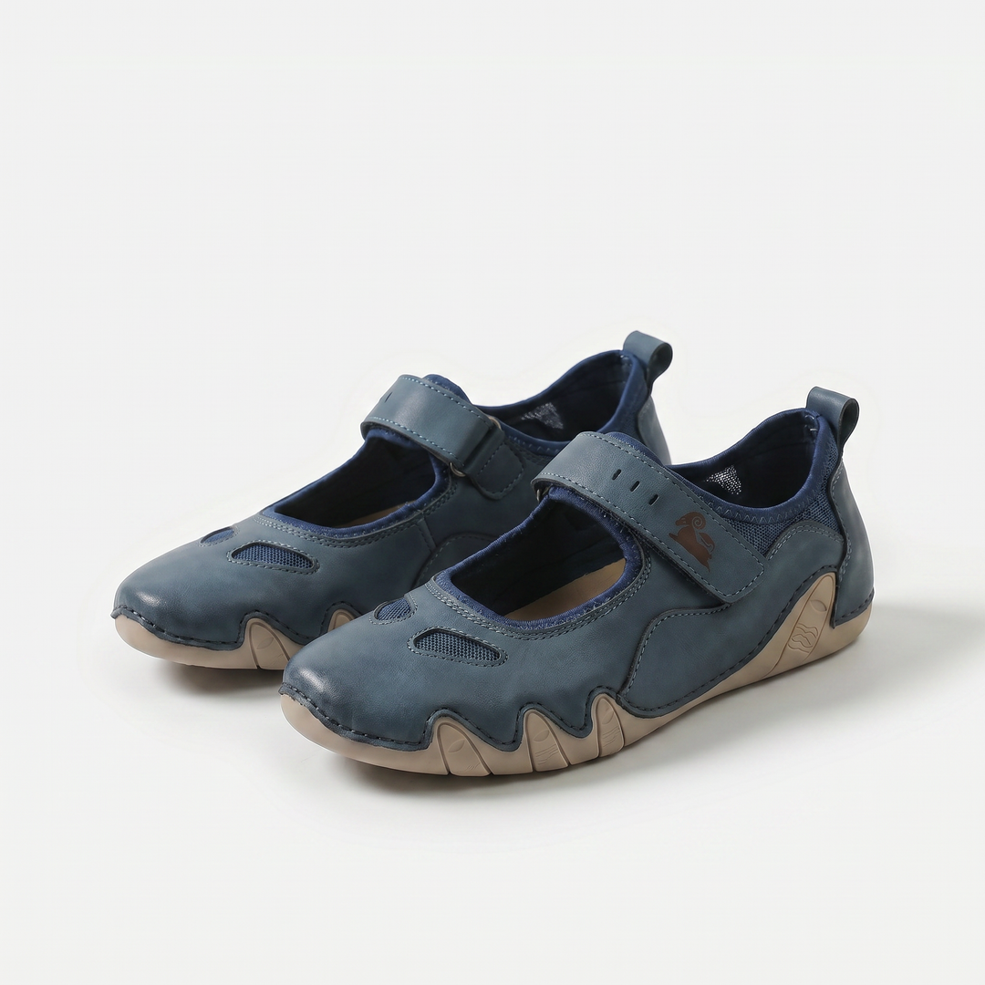 Novi lightweight comfort flats for women